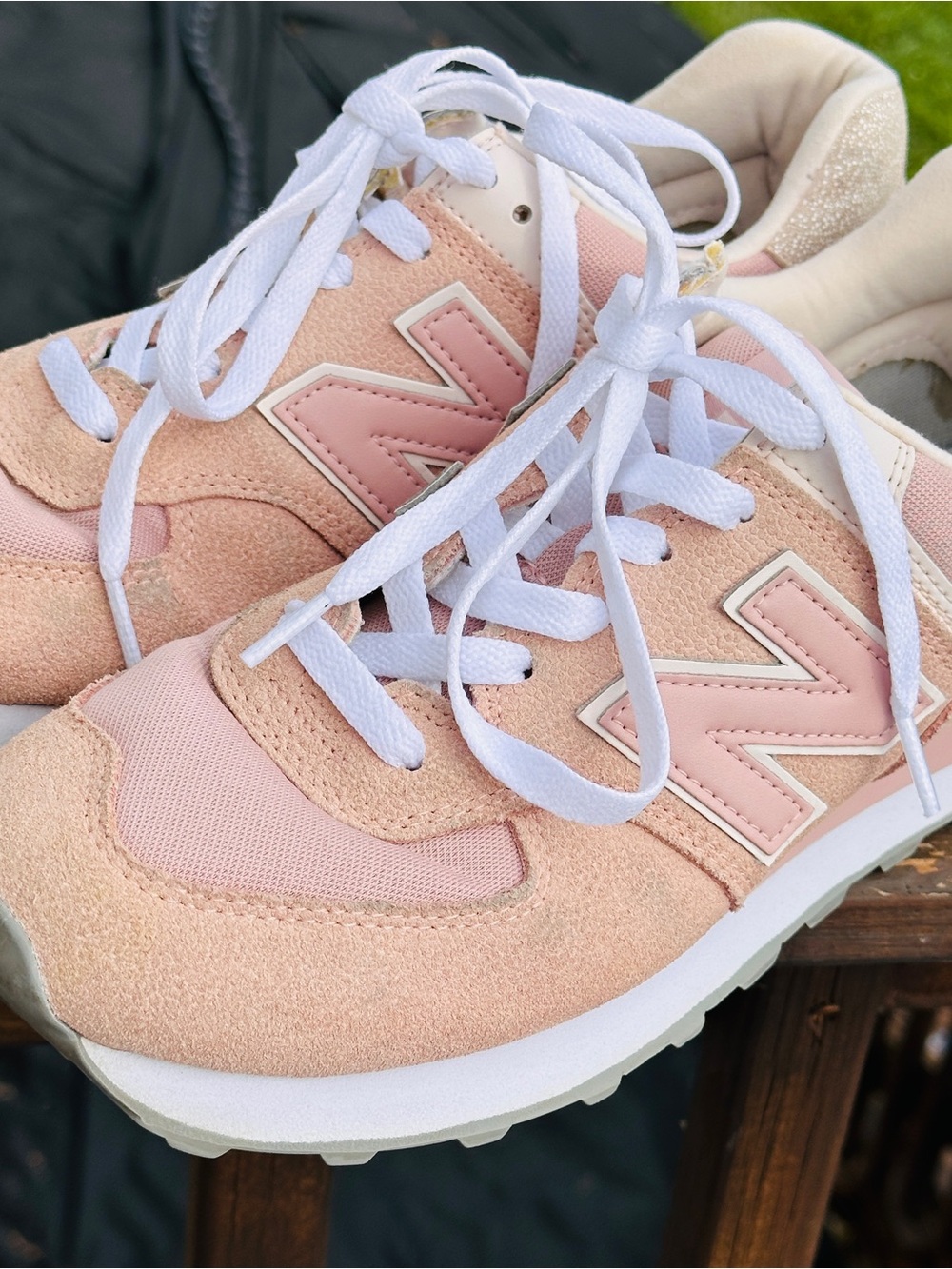 New Balance 574 Pink Suede Sneakers Women’s 11